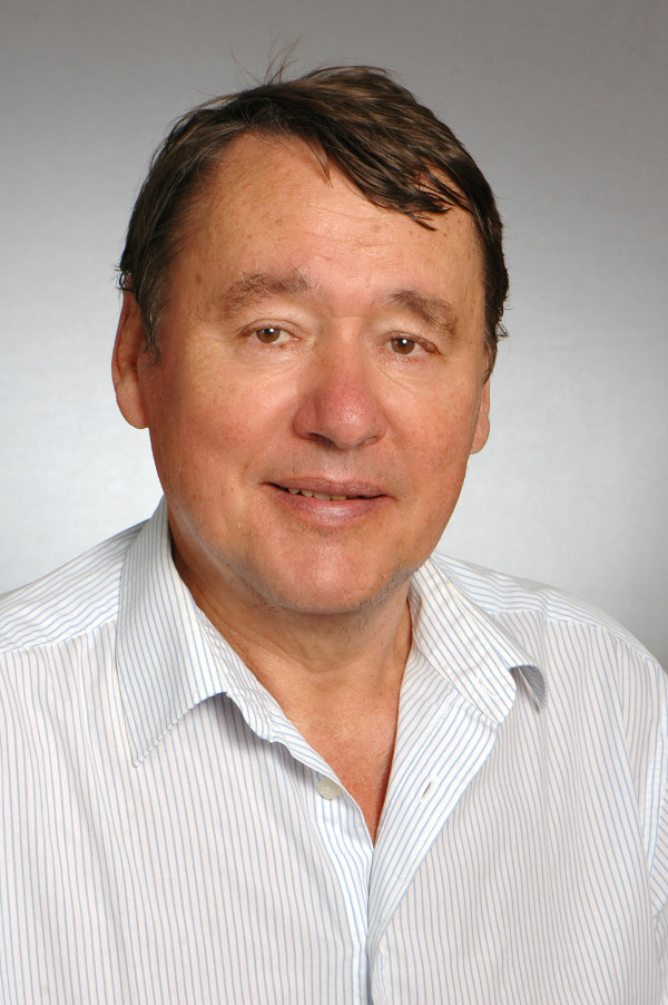 dr. Iglói László