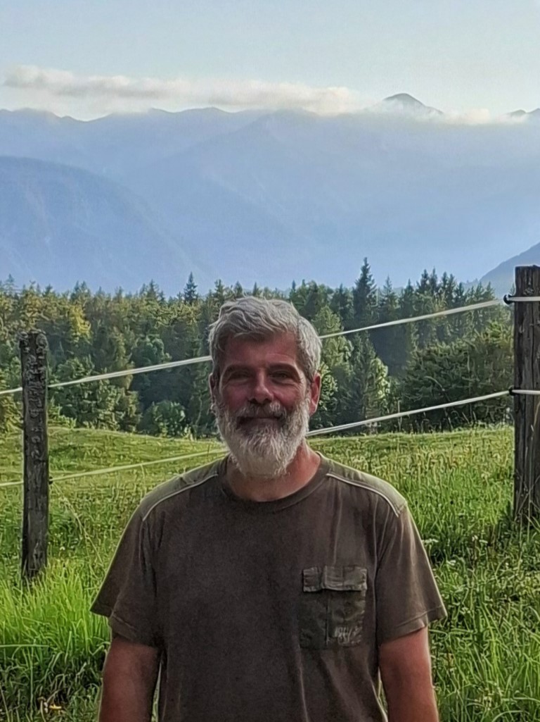 Könyvelő – Csernyánszky Zsolt