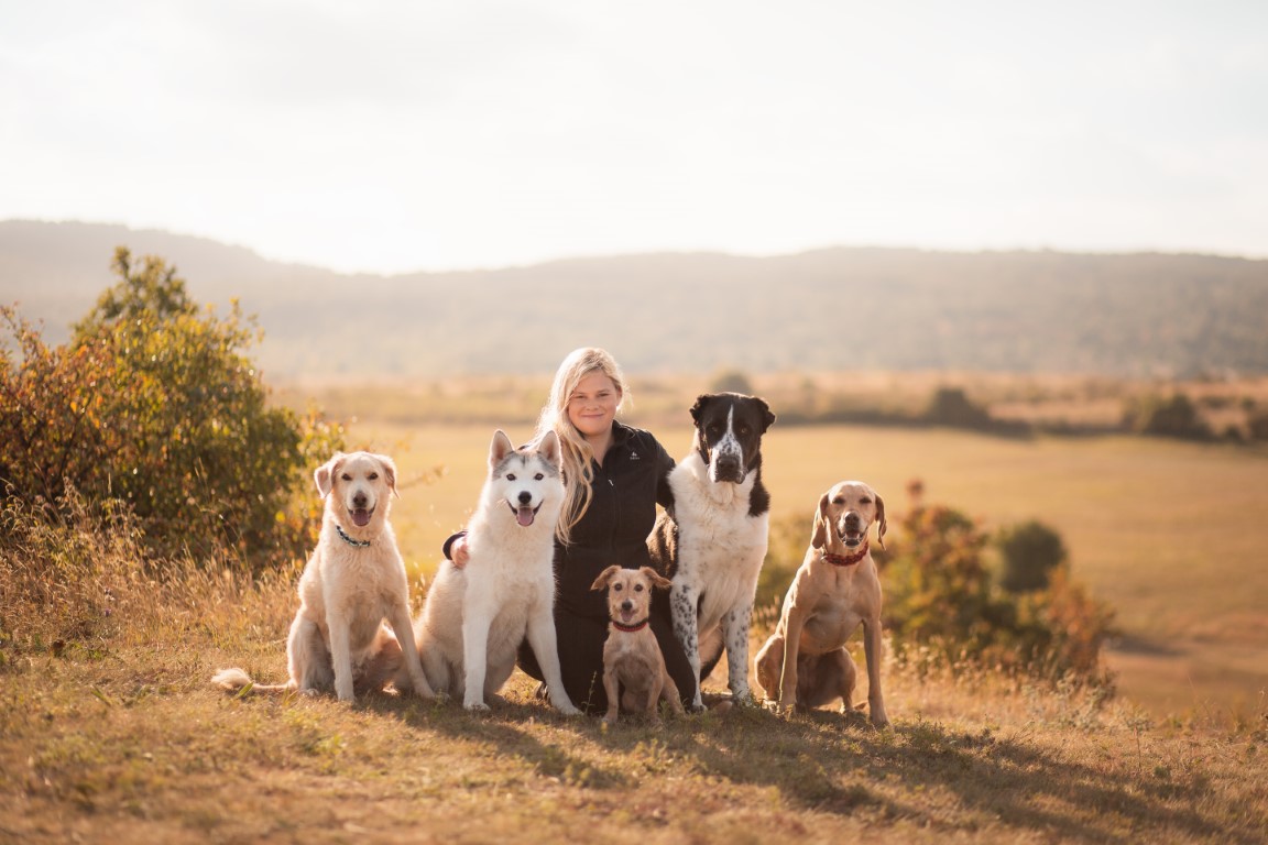 Kutyakiképző – Csúcs Bernadett